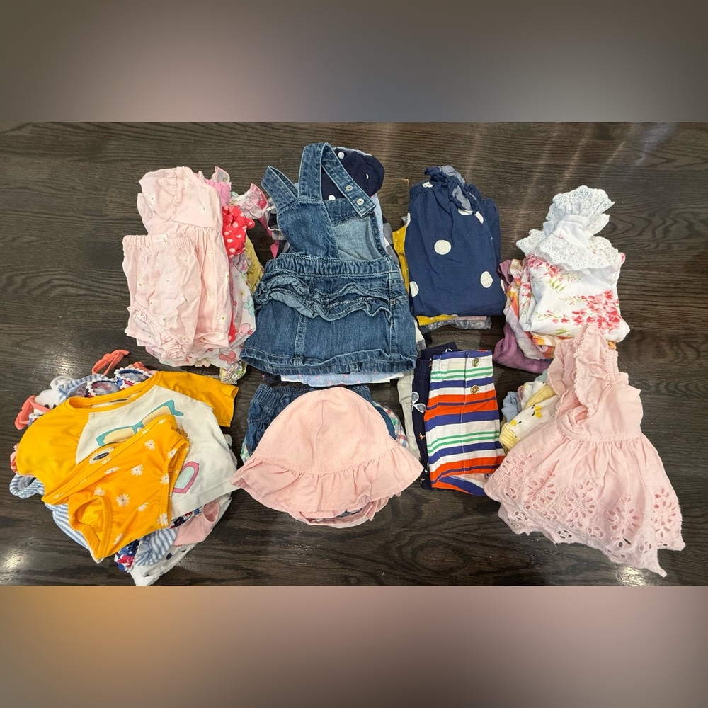 Assorted Baby Girl Spring/Summer (warm weather) Clothing Bundle, Size 0-6m